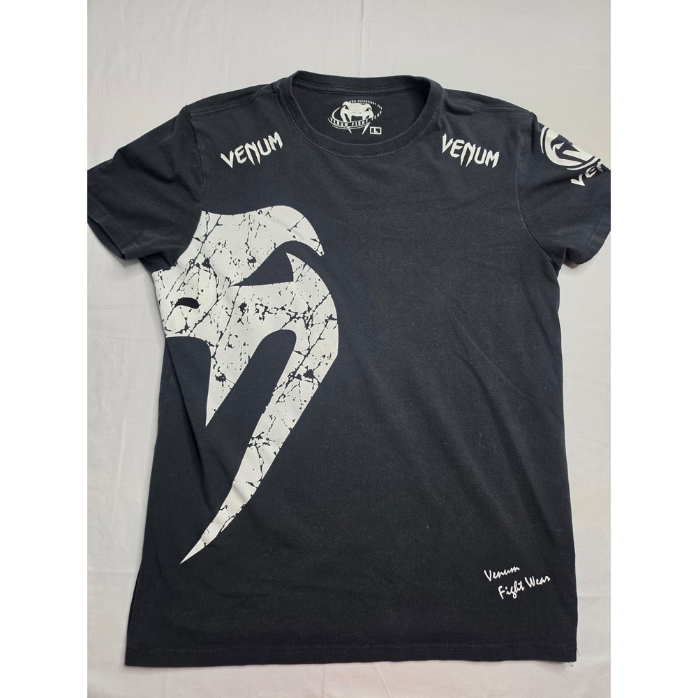 Venum Original Giant T-Shirt Men's Large Black Graphic Print Classic Fit Casual